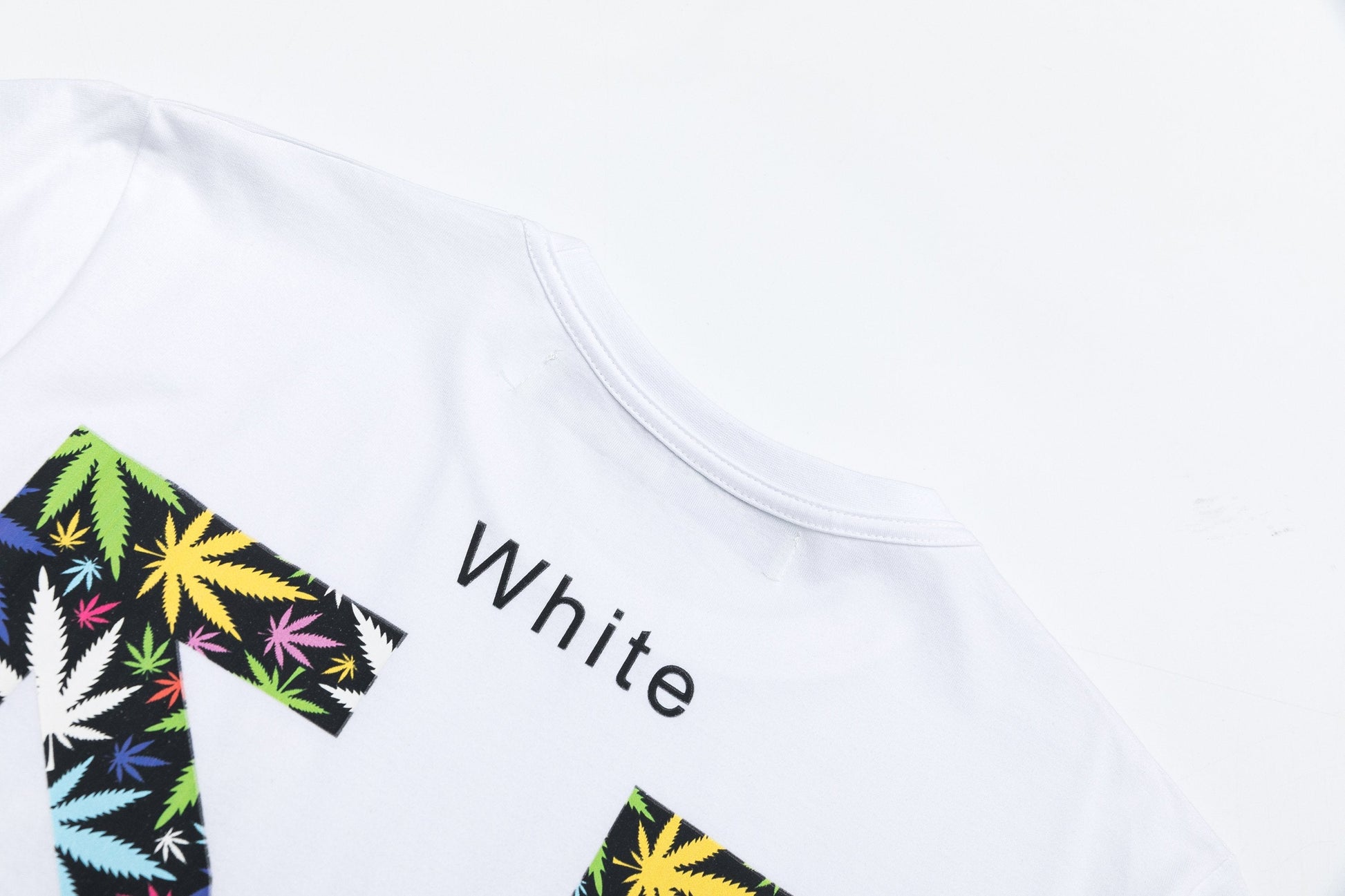 OFF WHITE - T SHIRT