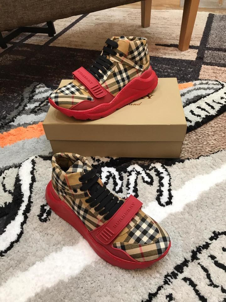 BURBERRY - SNEAKER