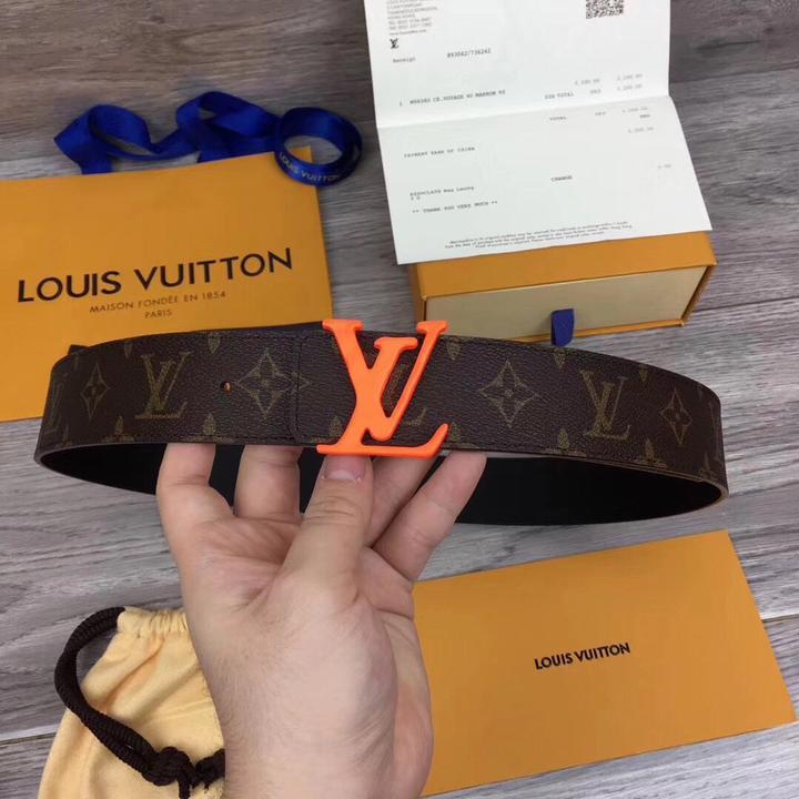 LOUIS VUITTON - LEATHER BELT