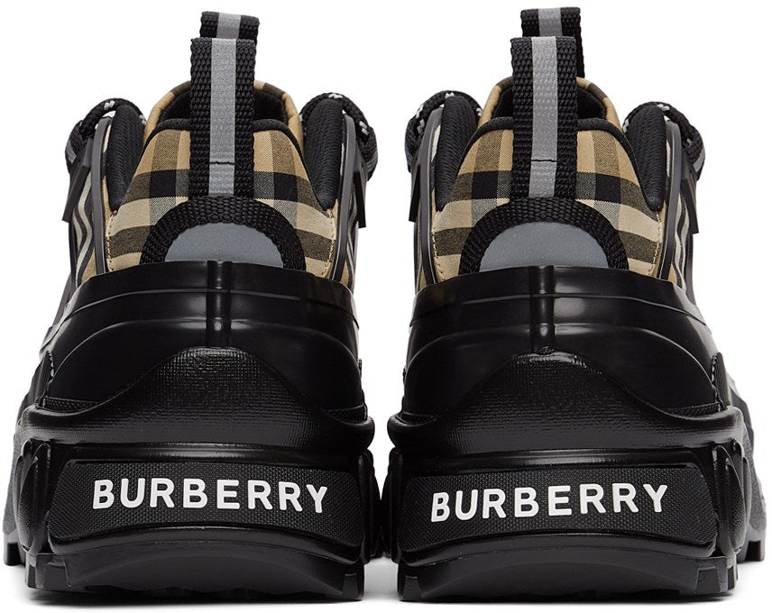 BURBERRY - SNEAKER